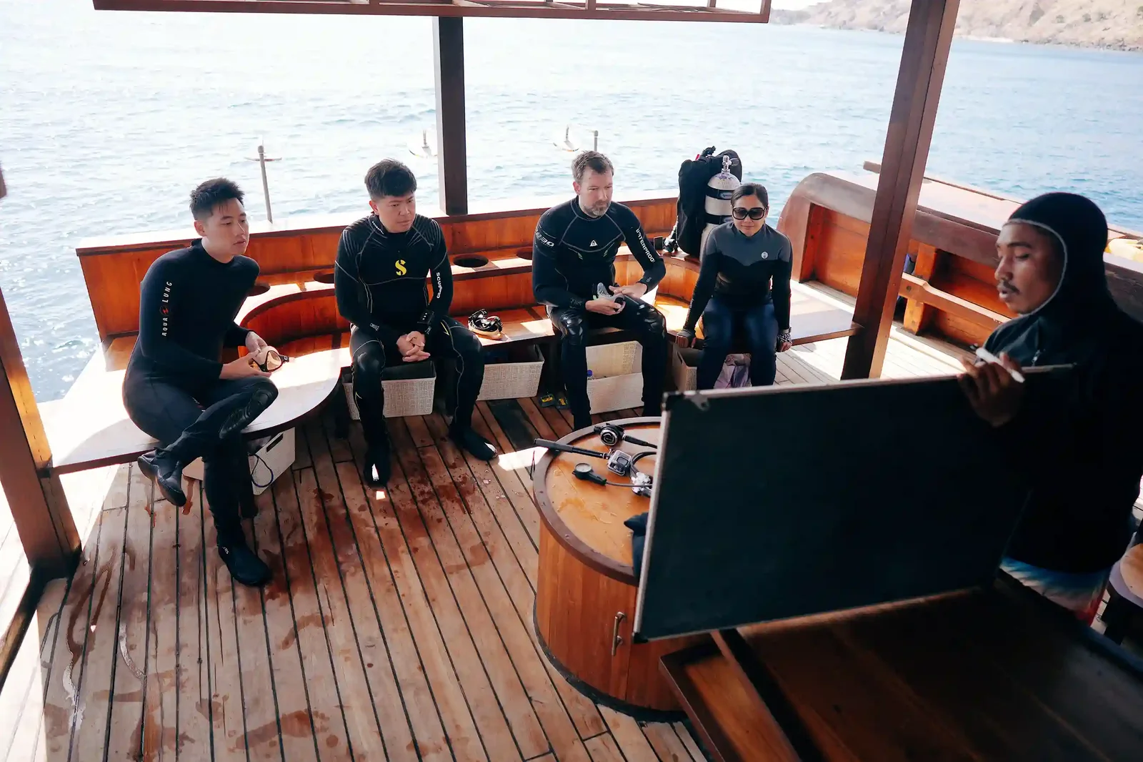 Finding the Best Luxury Liveaboard from Bali for Diving Adventures